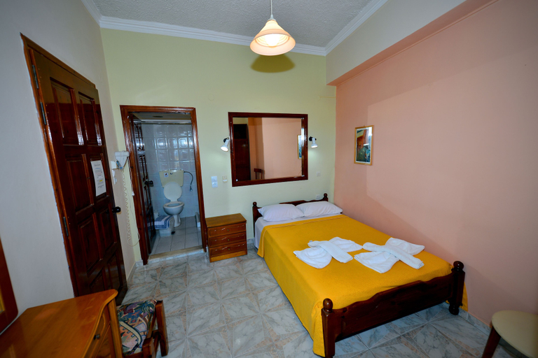 Bedroom 4, Family Bikakis, Crete
