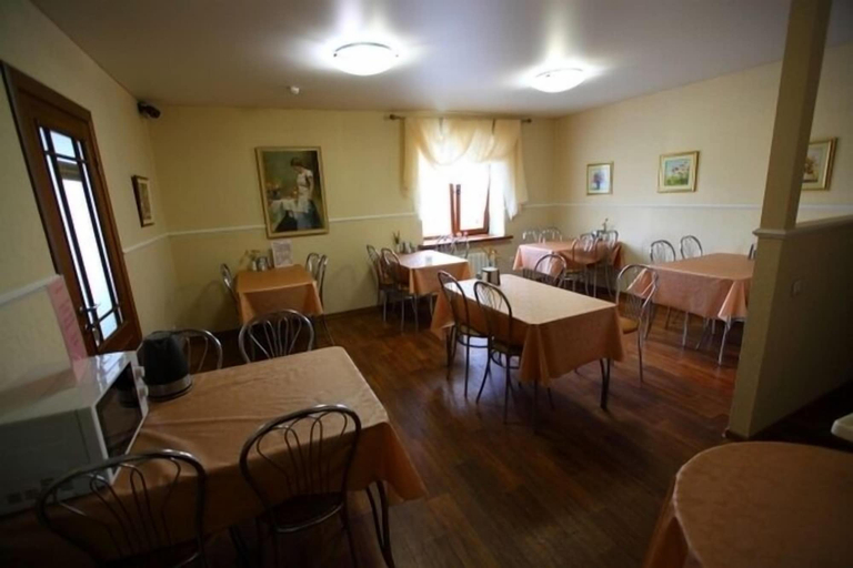 Food & Drinks 4, Dva Krila Inn, Yaroslavskiy rayon