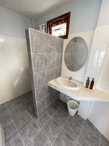 Bathroom 4, Bounty Resort, Ko Phangan