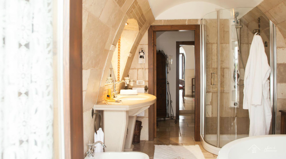 Bathroom 5, Sotto Le Cummerse Albergo Diffuso, Bari
