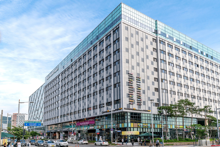 Days Hotel & Suites by Wyndham Incheon Airport, Jung
