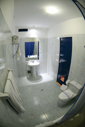 Bathroom 4, La Casa De Fray Bartolome, Cusco