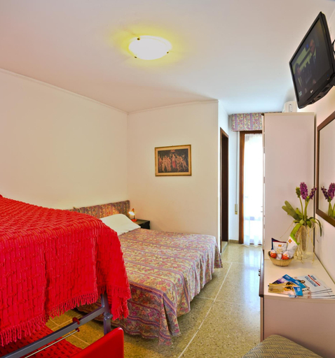Bedroom 3, Hotel Nevada, Venezia