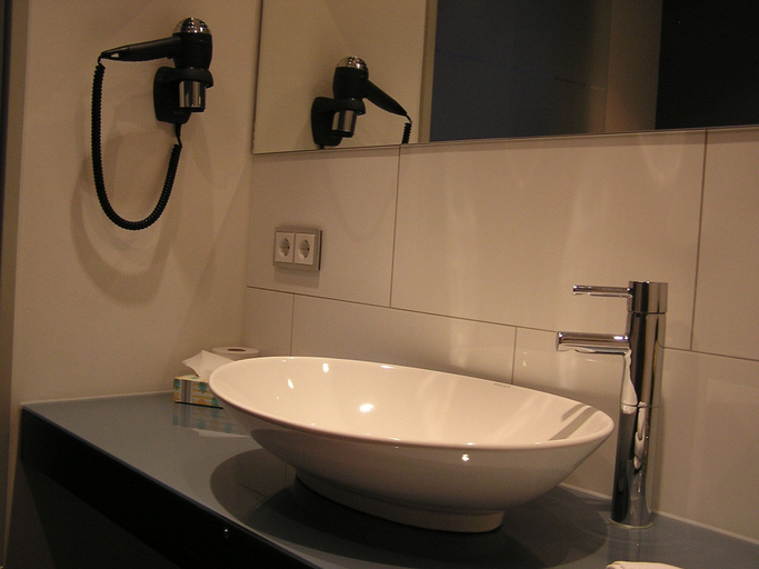Bathroom 5, Hotel zur Promenade, Donau-Ries
