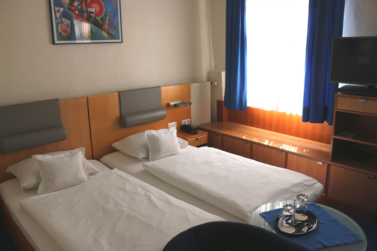 Bedroom 4, Baumhove Hotel Restaurant Am Markt, Unna