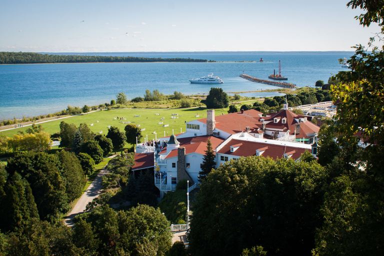 Exterior & Views 2, Mission Point Resort, Mackinac
