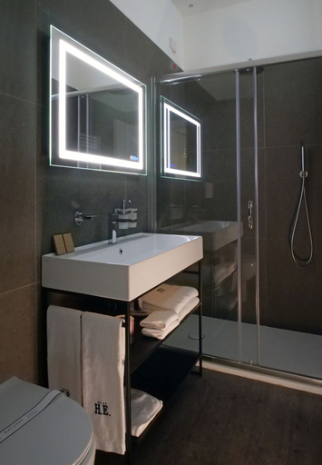Bathroom 5, Hotel Europa Monetti, Rimini