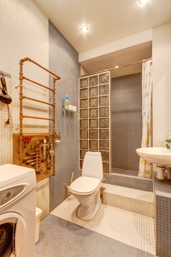 Bathroom 4, STN Apartments on Nevskiy 60, Sankt-Peterburg gorsovet