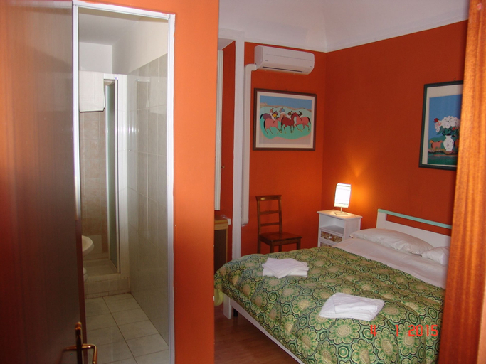 Bedroom 3, B&B A Casa Totti, Rome