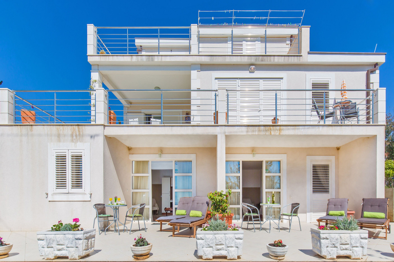 Exterior & Views, Residences Island View, Pojezerje