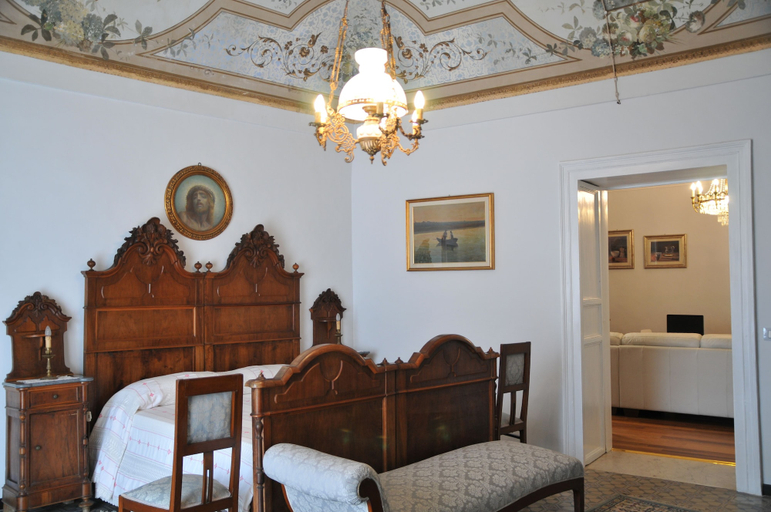 Bedroom 2, Casa Sipione Papa, Ragusa