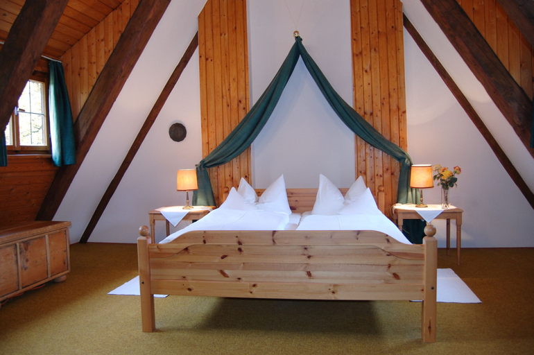 Bedroom 2, Schloss Egg, Deggendorf