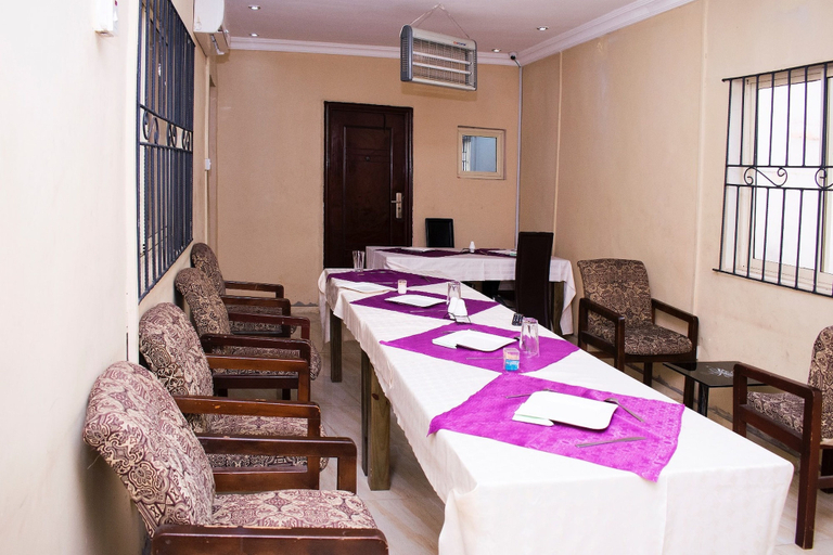 Others 5, Maxton Suites Magodo, Shomolu