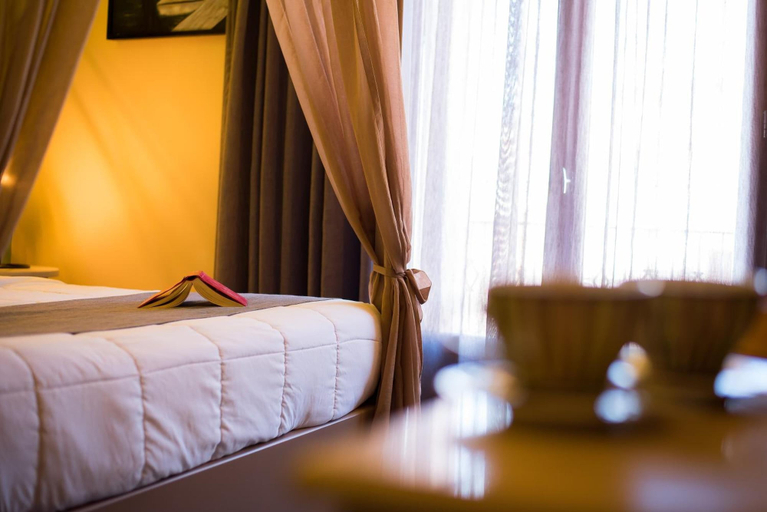 Bedroom 3, Elia Potie, Crete