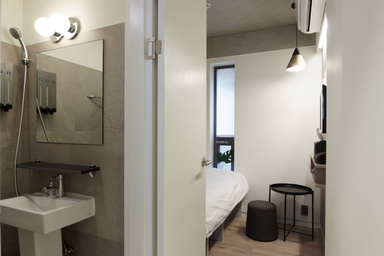Bathroom 5, DW Stay Hongdae, Mapo