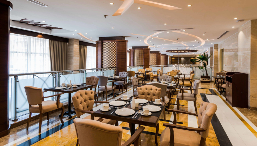 Food & Drinks 5, Boudl Quraish, Jeddah