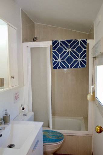 Bathroom 4, Casa Oasis, Málaga