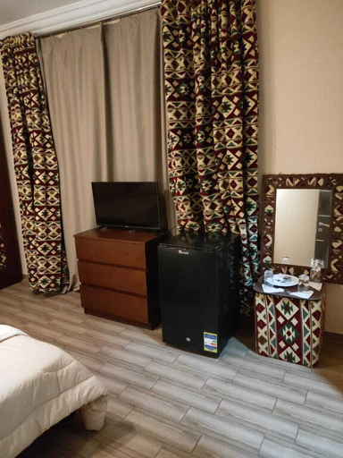 Bedroom 5, Bedouin pyramids motel, Unorganized in Al Jizah