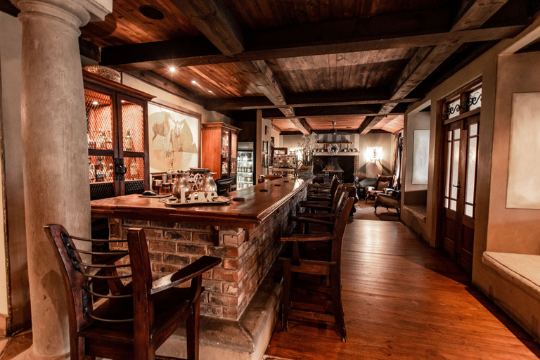 Food & Drinks 5, Dawsons Game and Trout Lodge, Gert Sibande