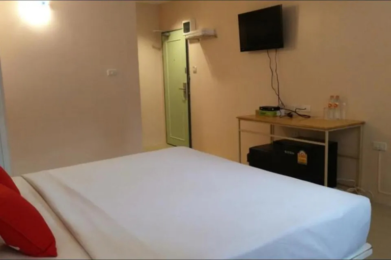 Bedroom 4, Bird Room Hotel - Pratunam, Ratchathewi