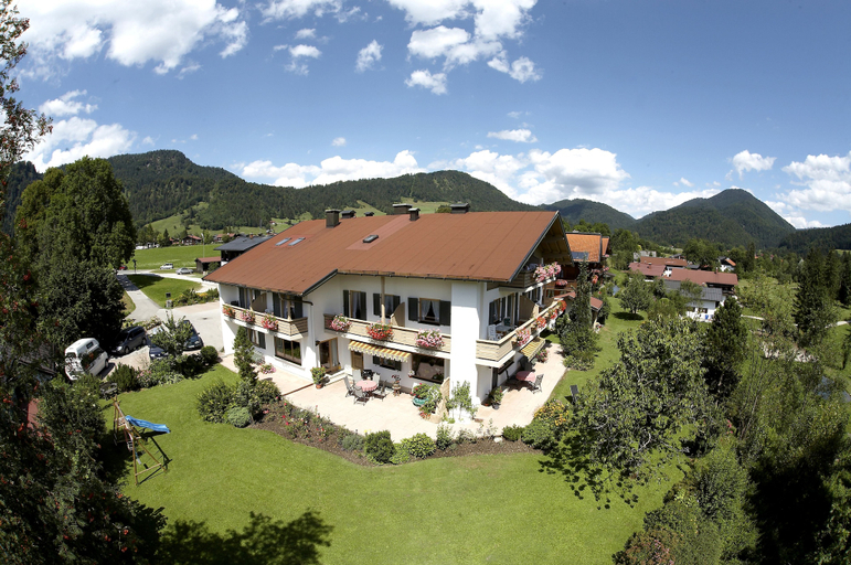 Exterior & Views 2, Beim Schutzbichler, Traunstein