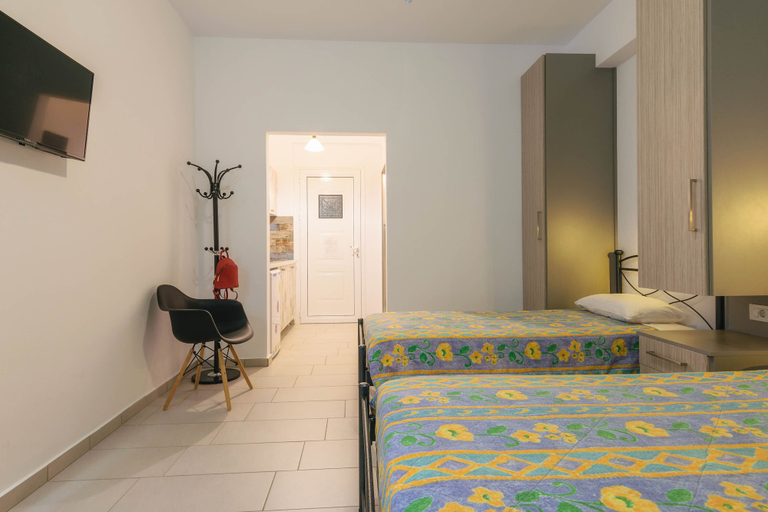 Bedroom 2, Studio Timotheos, Ionian Islands