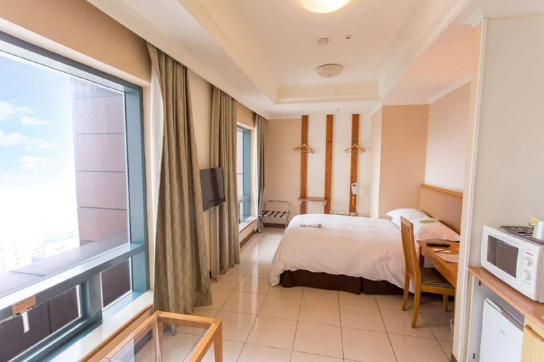 Bedroom 4, Park Lane Inn, Taichung