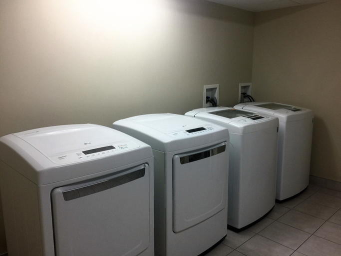 Others 4, Duvernay Studios and Suites, Communauté-Urbaine-de-l'Outaouais