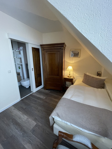 Bedroom 3, TOP CityLine Klassik Altstadt Hotel, Lübeck
