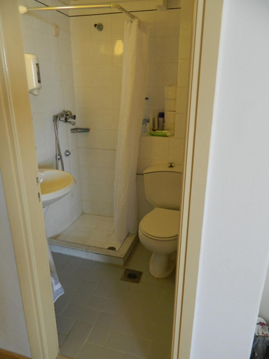 Bathroom 4, Glicorisa Beach, North Aegean