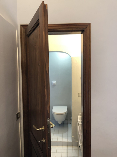 Bathroom 2, San Gallo 19, Florence