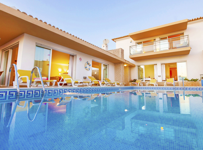 Sport & Beauty 2, Villa Costa Brava, Albufeira