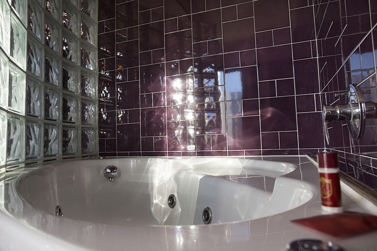 Bathroom 3, Suite & Breakfast 7 Vizi, Verona