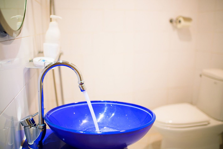 Bathroom 4, Skylake Pension, Chuncheon