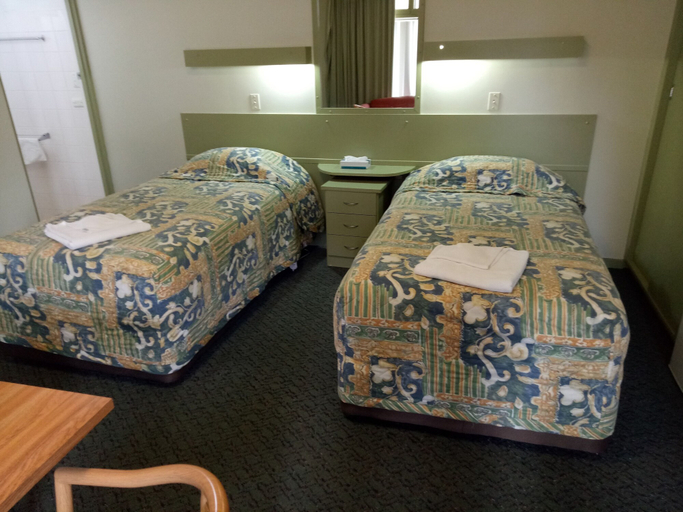 Bedroom 2, Holbrook SKYE Motel, Greater Hume Shire - Pt B