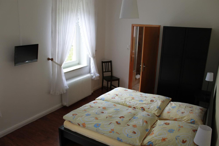 Bedroom 4, Hotel-Restaurant Neu Holland, Kassel