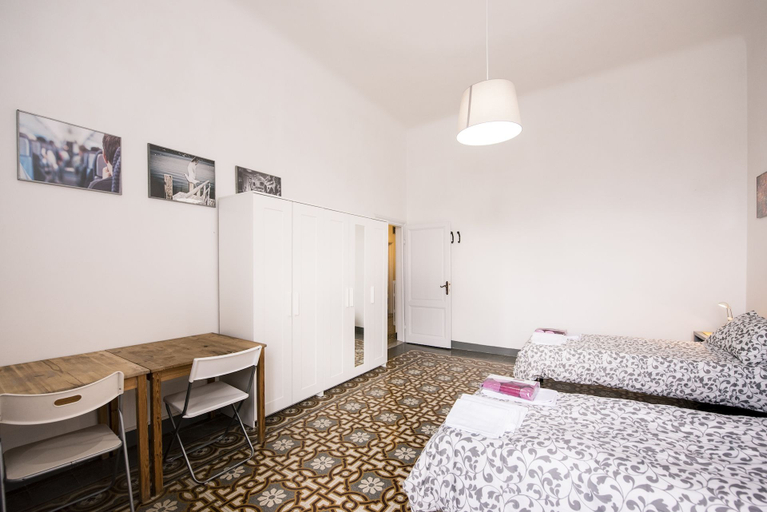 Others 5, Capponi, Florence
