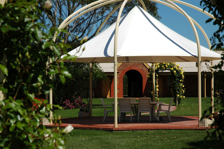 Others 5, Coonawarra Place Motor Inn, Wattle Range - East