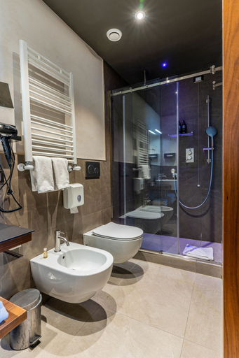 Bathroom 5, Gasometer Urban Suites, Roma