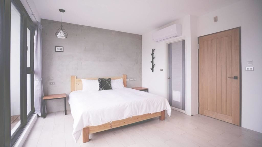 Bedroom 3, The Red Hotel, Pingtung