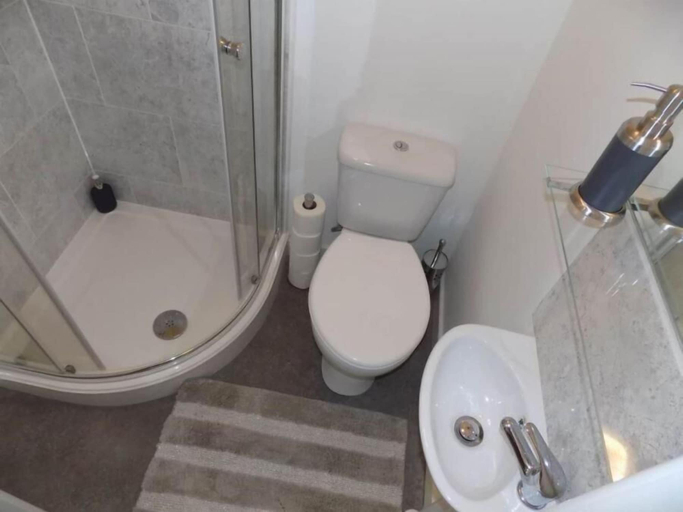 Bathroom, The Grand Mill, Bradford