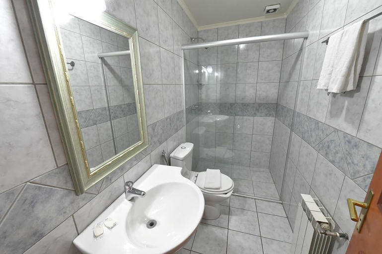 Bathroom 3, Hotel Alto da Serra, Canela