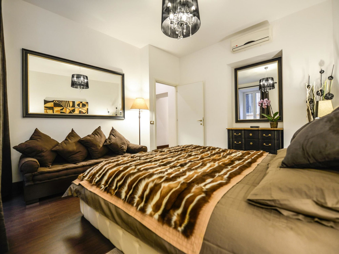 Bedroom 2, Spagna Apartment, Rome