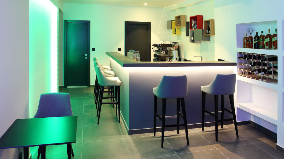 Food & Drinks 5, Villa M, Split