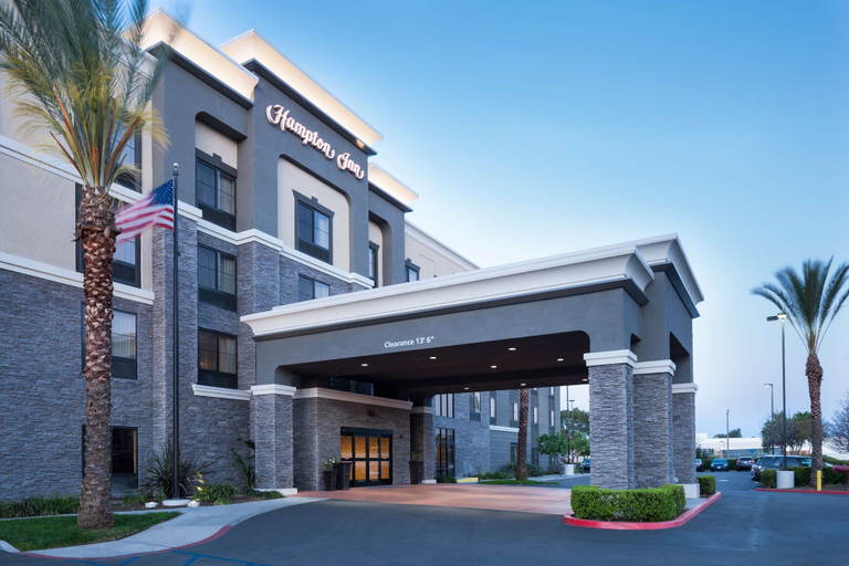 Exterior & Views 2, Hampton Inn Los Angeles-Orange County-Cypress, Orange