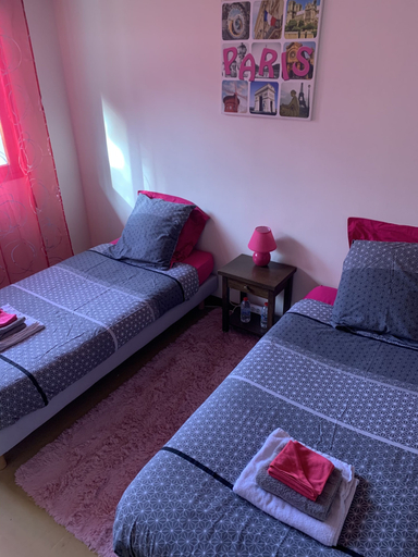 Bedroom 3, Villa Cecilia, Hautes-Pyrénées