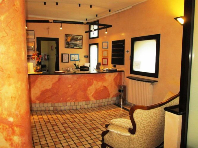 Public Area 3, Hotel Stazione, Brescia