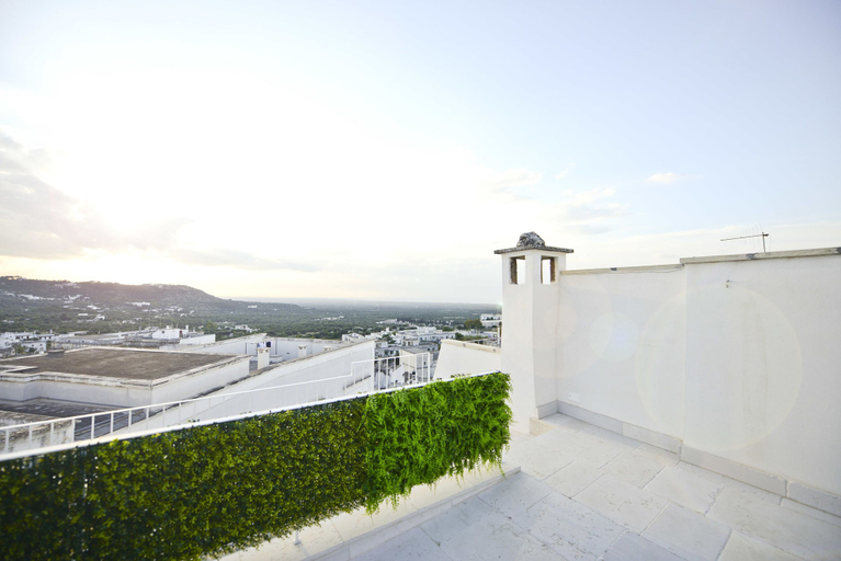 Others 5, Scirocco Apartment with Terrace by Wonderful Italy, Brindisi