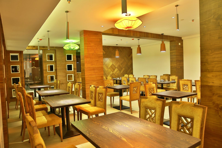Food & Drinks 5, Casa Montana, Idukki