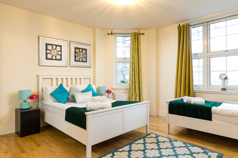 Bedroom 2, Sussex Gardens Apartments, London